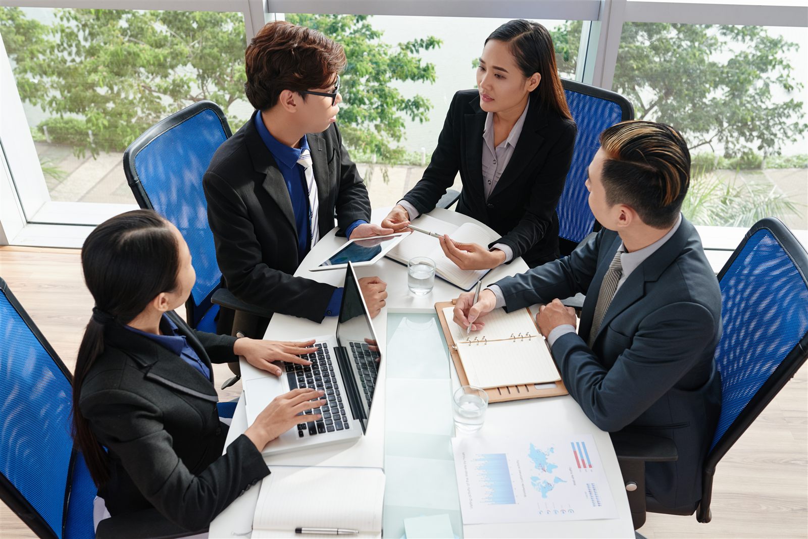 Axiom Rise leadership discussion